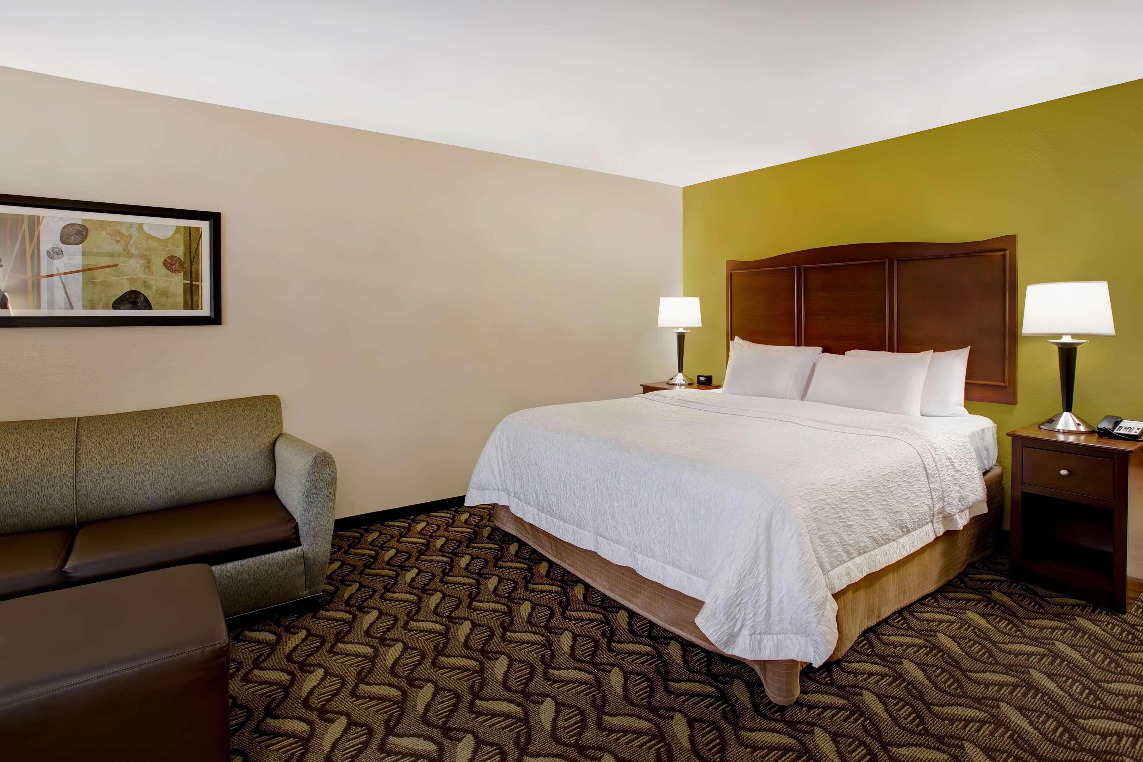 Hampton Inn Dekalb - Near The University Ngoại thất bức ảnh