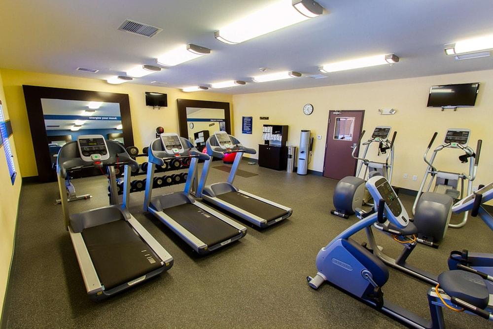 Hampton Inn Dekalb - Near The University Ngoại thất bức ảnh