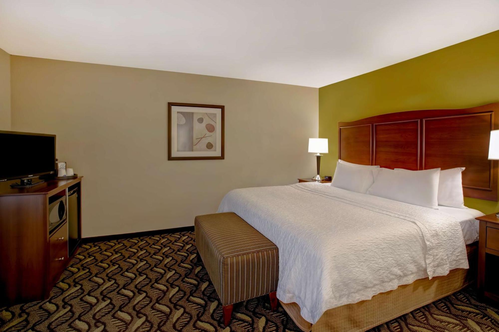 Hampton Inn Dekalb - Near The University Ngoại thất bức ảnh